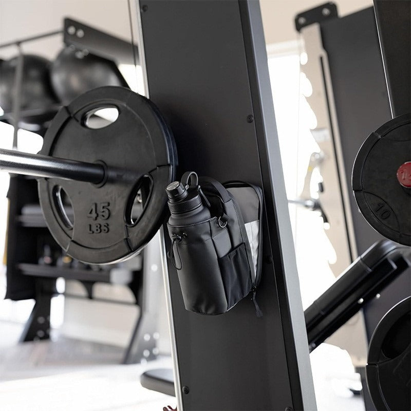 Fitness magnetic water bottle bag